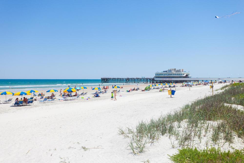 Ocean Walk 609, 1 Bedroom, Ocean View, Pools, Lazy River, Sleeps 5