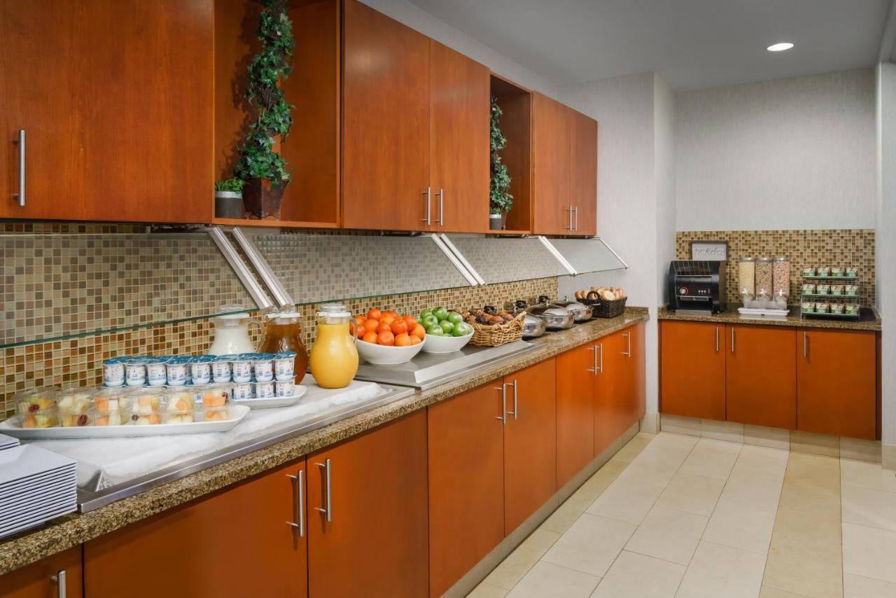 Hyatt House Lauderdale Airport/cruise Port Hotel 3*