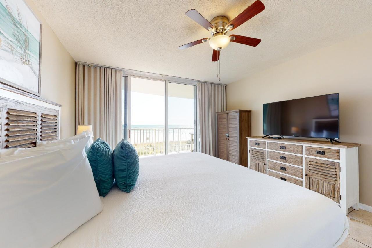 Long Beach Towers *