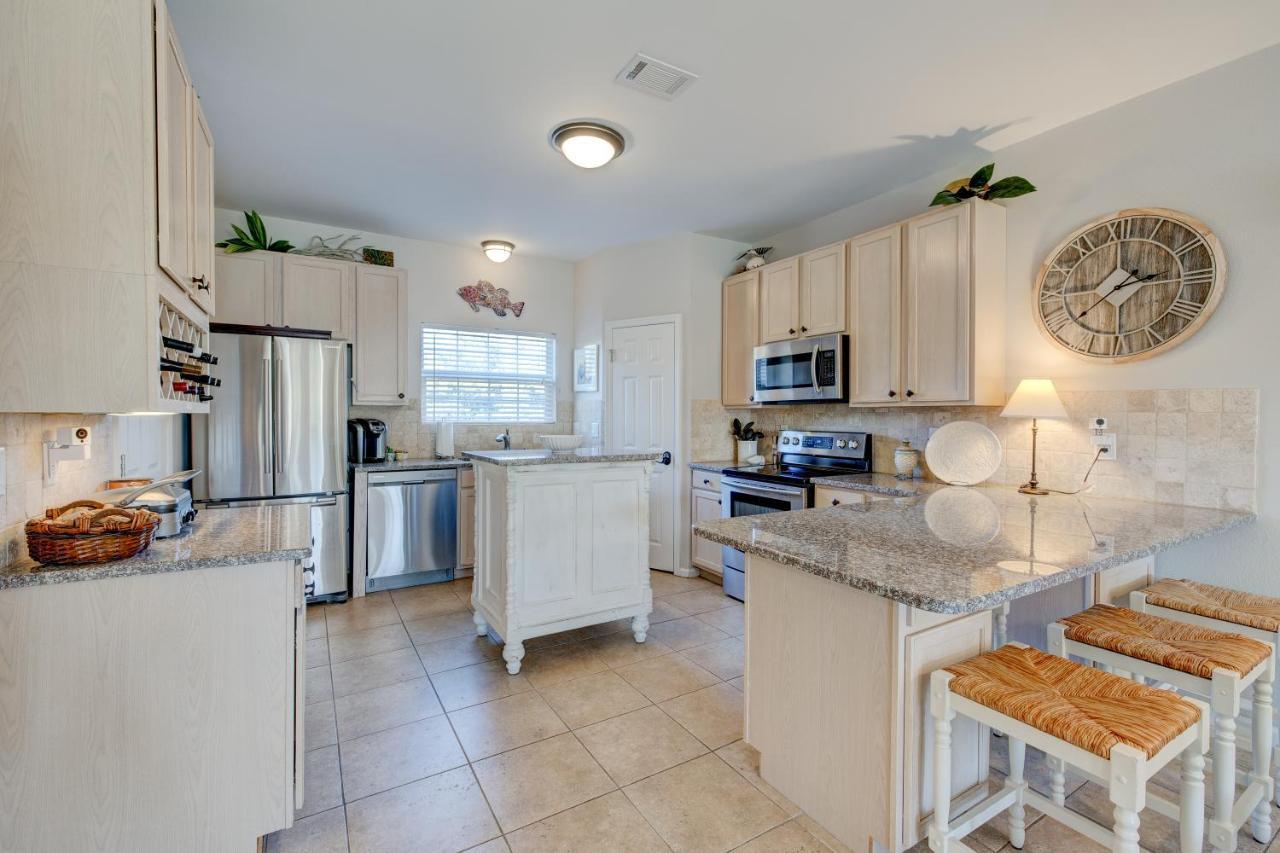 Blessings Luxe 30a Townhome 2br 3bath, Walk To Beach, Pool, Hot Tub Santa Rosa Beach