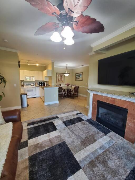Apartment Luxury 5 Star Italian 2 Bd 2 Bath *