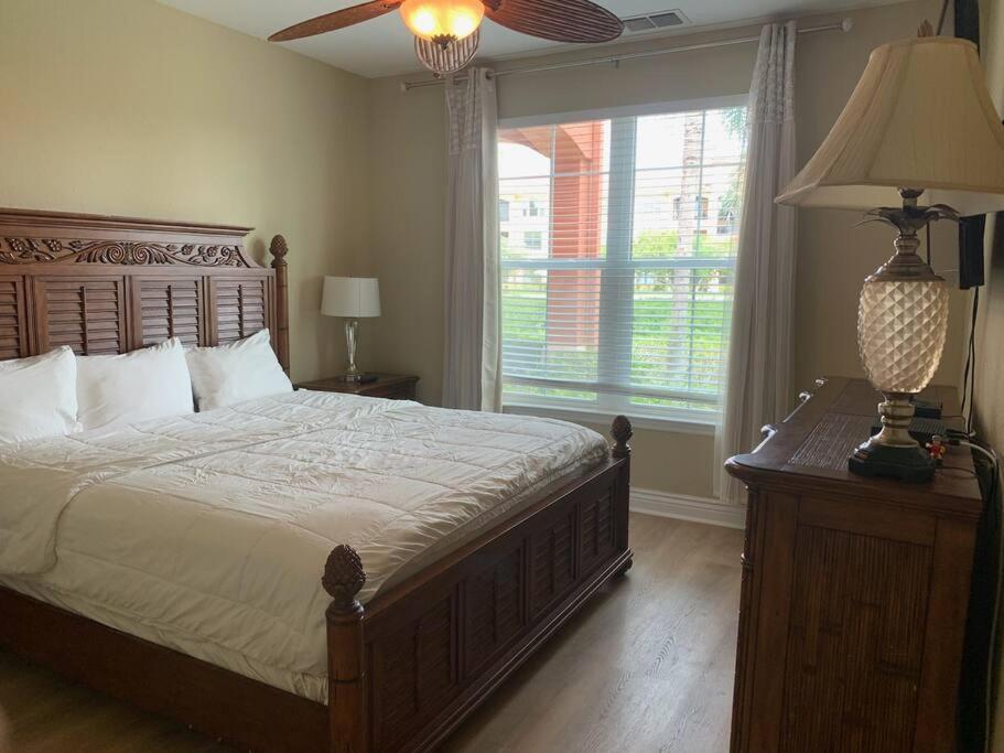 Luxury 5 Star Italian 2 Bd 2 Bath Apartment *
