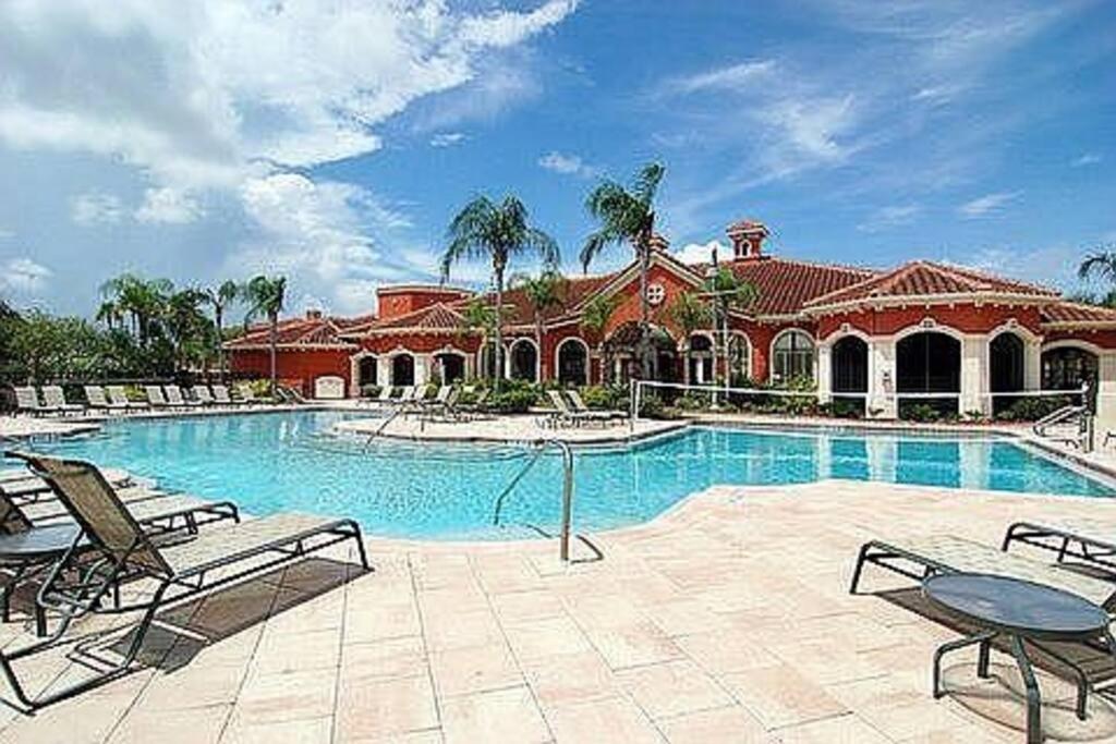 Apartment Luxury 5 Star Italian 2 Bd 2 Bath