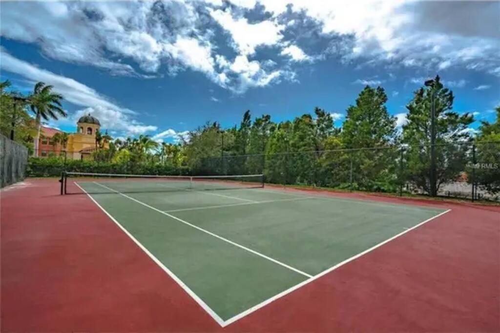 Apartment Luxury 5 Star Italian 2 Bd 2 Bath Clearwater