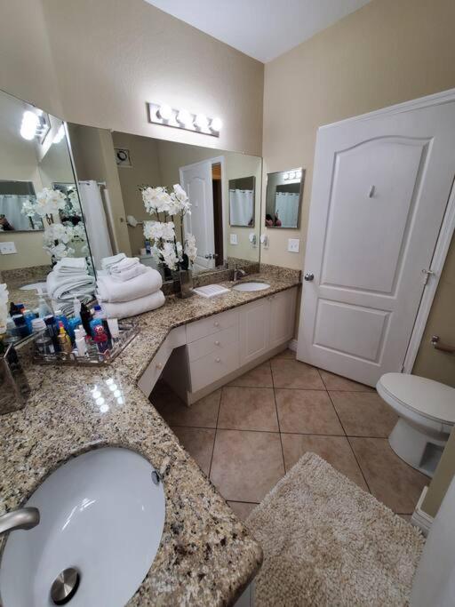 Luxury 5 Star Italian 2 Bd 2 Bath * Clearwater