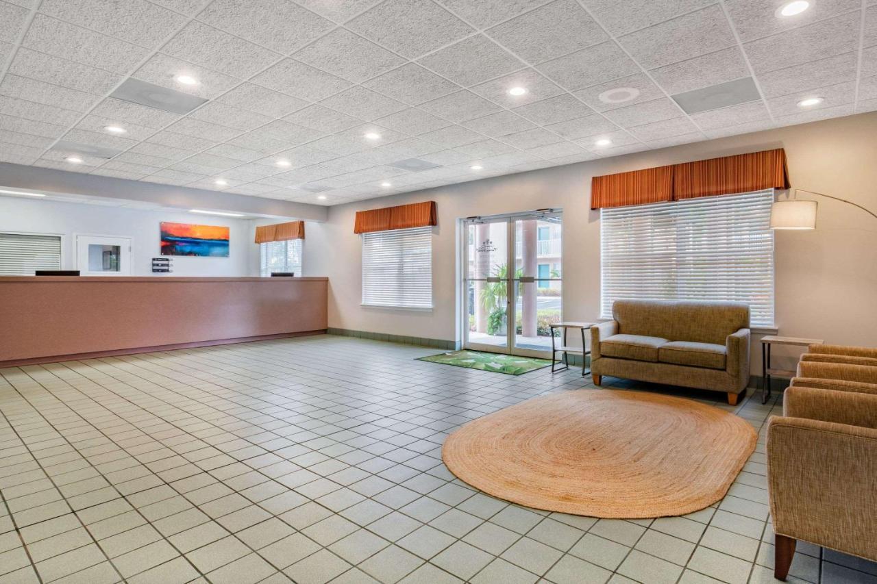 Vacation 2, A Ramada By Wyndham Aparthotel 3*