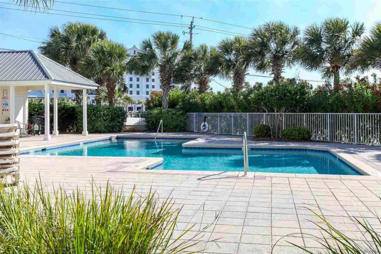 Apartment Gulf Island