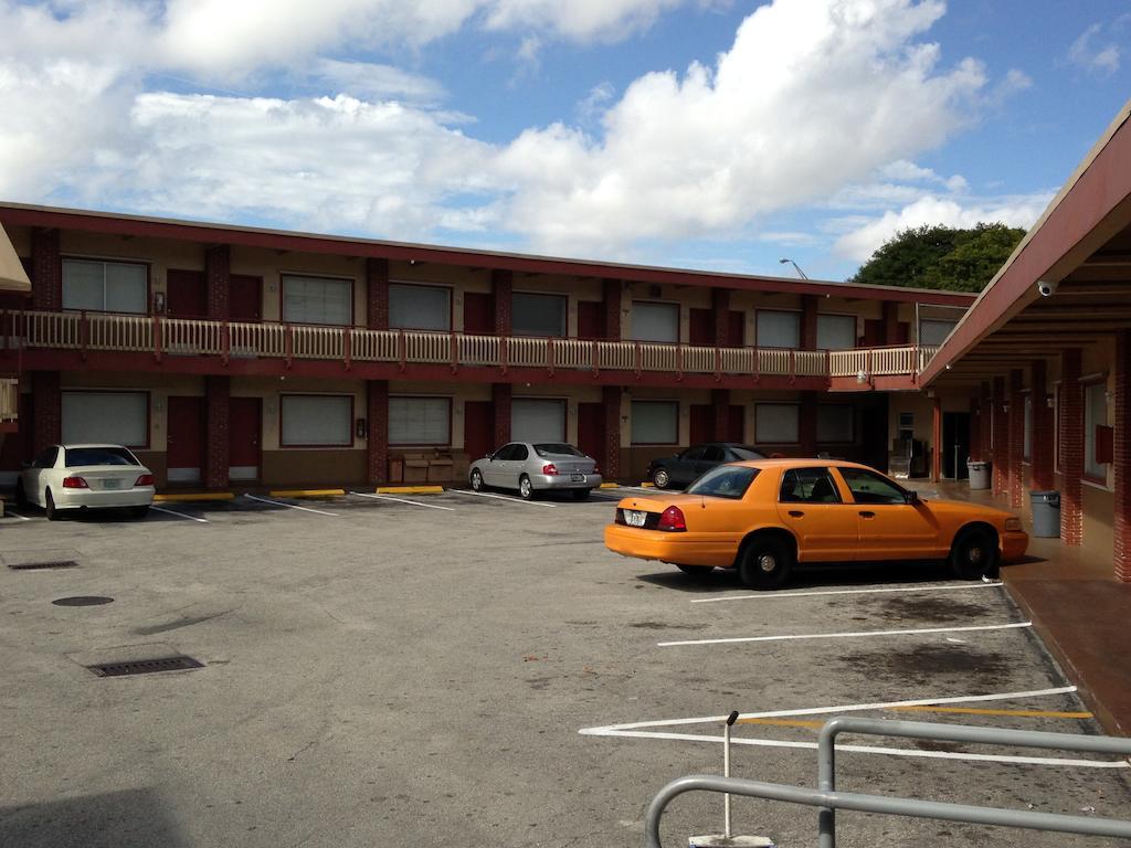 Palacio Miami Springs