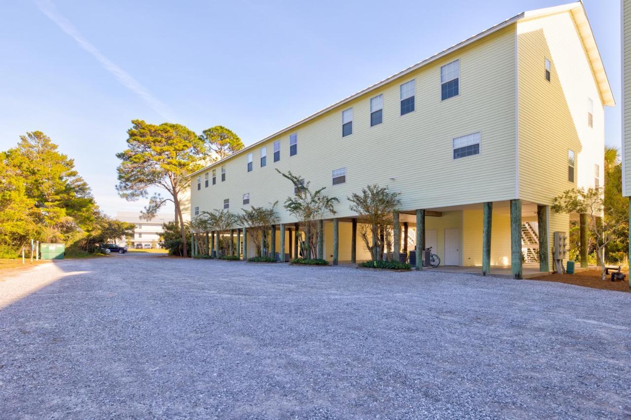 Holiday home Blessings Luxe 30a Townhome 2br 3bath, Walk To Beach, Pool, Hot Tub *