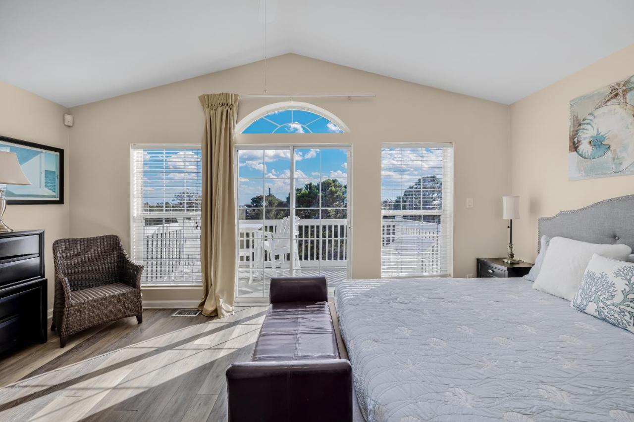 Holiday home Blessings Luxe 30a Townhome 2br 3bath, Walk To Beach, Pool, Hot Tub Santa Rosa Beach
