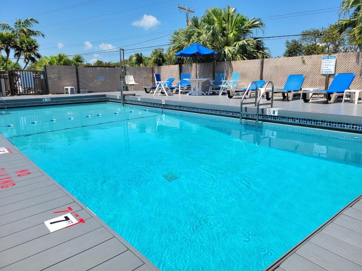 Looe Key Reef And Dive Center Motel