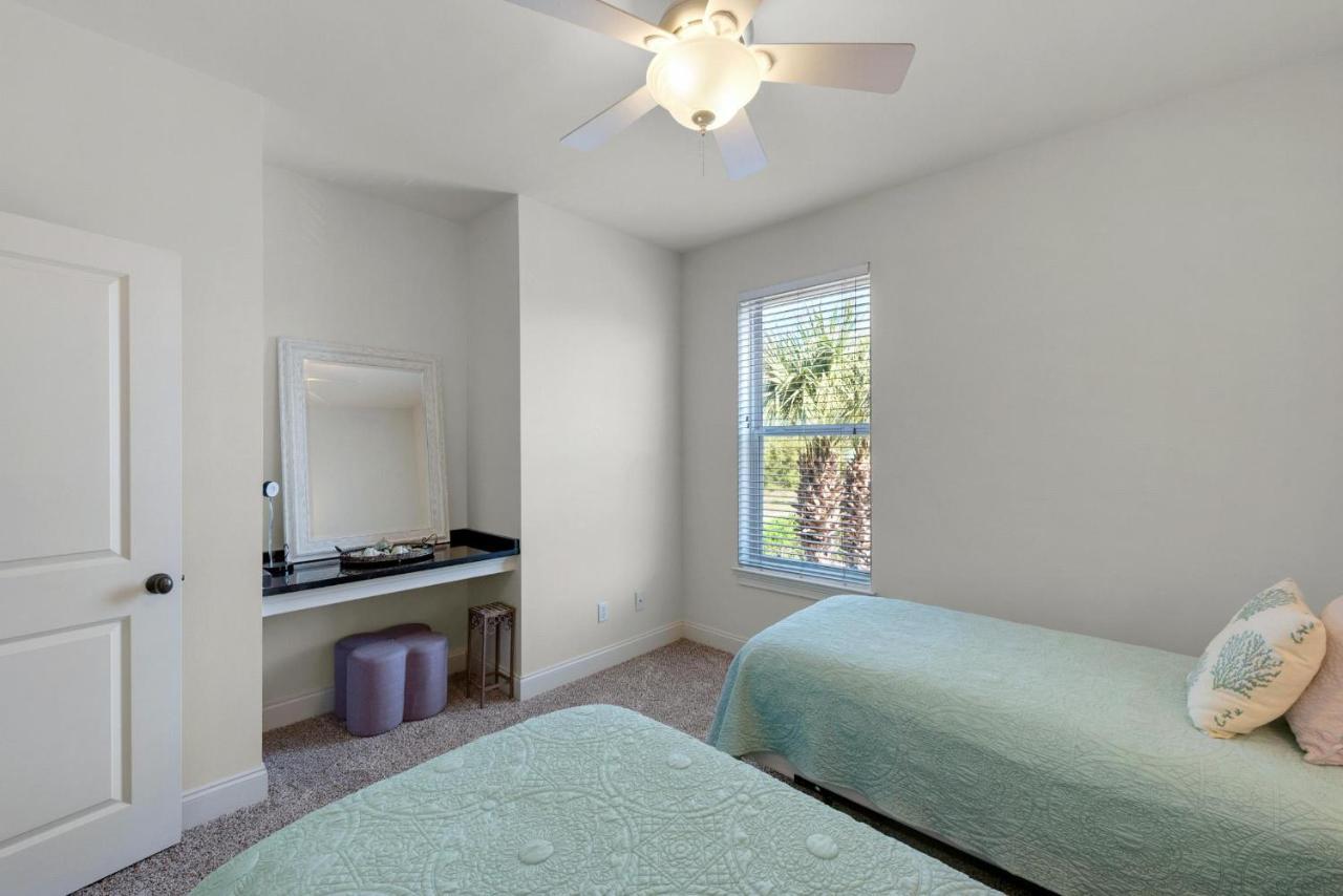 Apartment Topsail Village 422