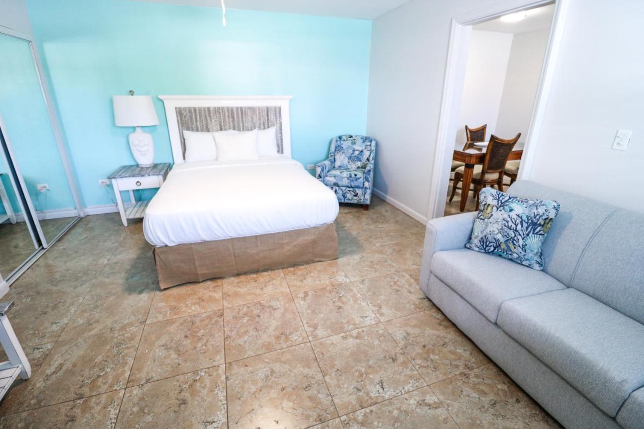 Drop Anchor & Marina Resort