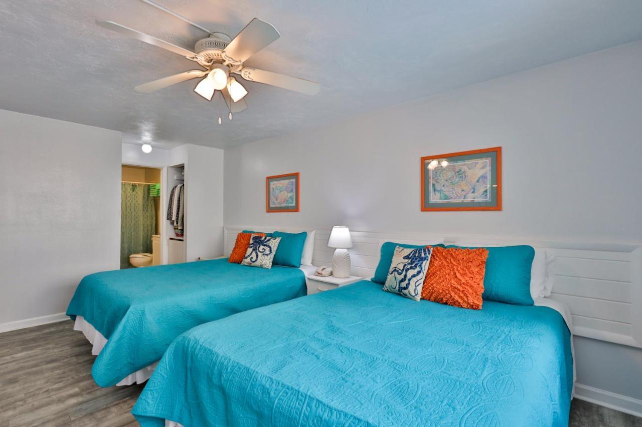 Coastal Waters Hotel 2*