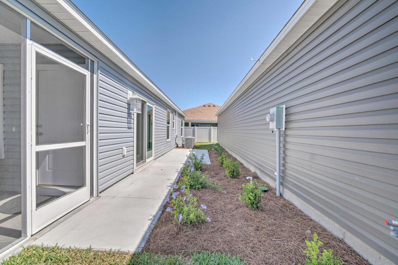 With Community Amenities! Villa The Villages