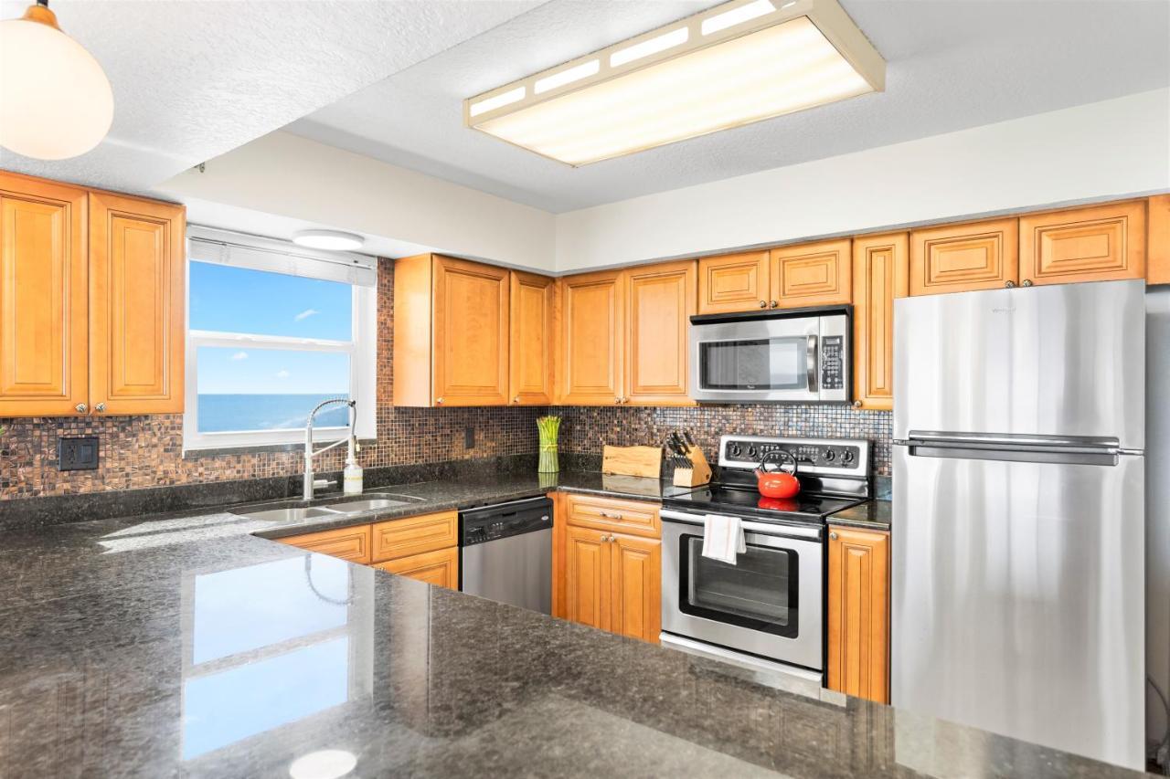 Aparthotel Paradise Club - Oceanfront And Penthouse Satellite Beach