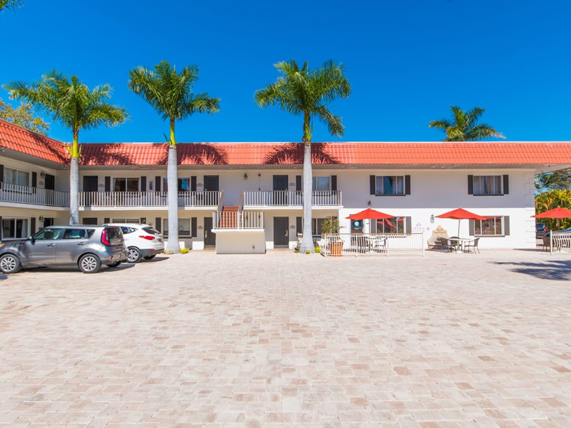 Hibiscus - 3* Sarasota