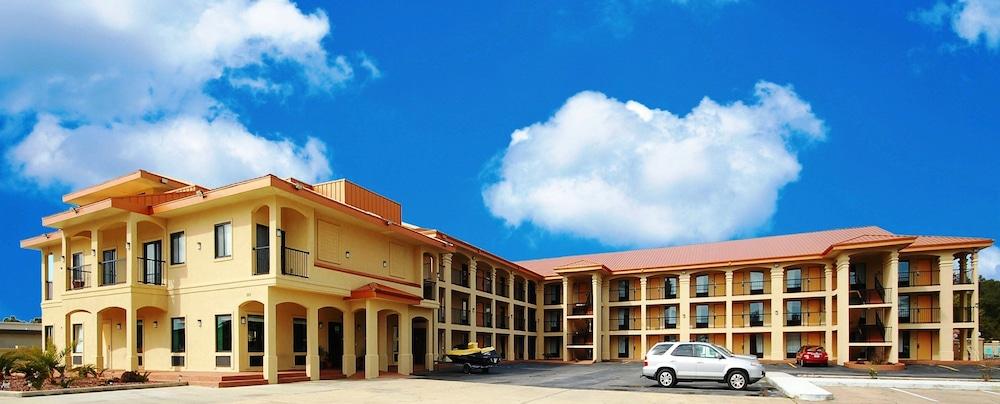 Motel Fairway 3*