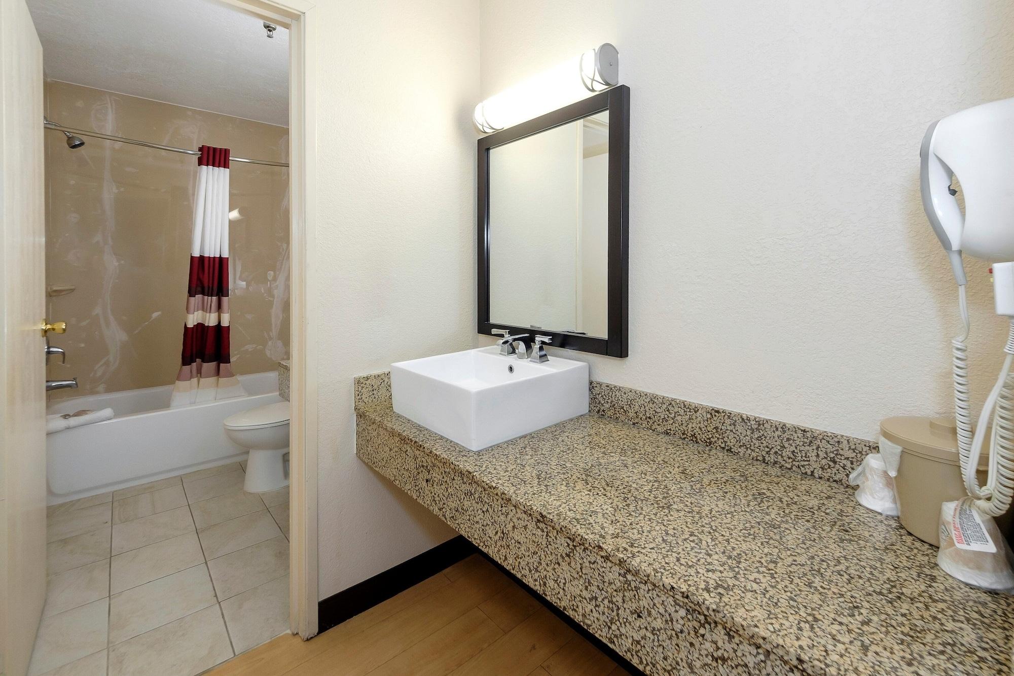 Motel Red Roof Inn Jacksonville - Cruise Port 2*