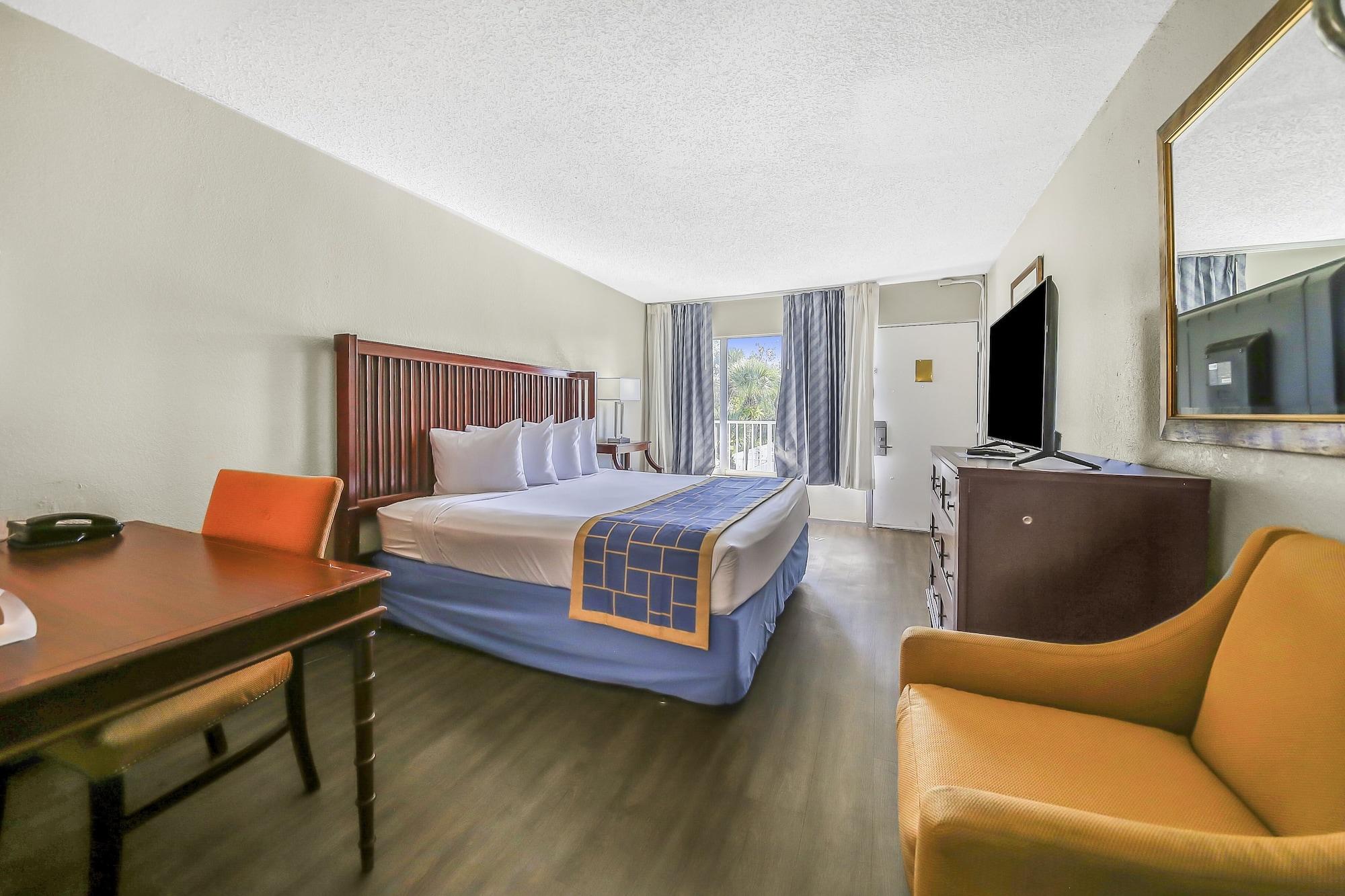 Hotel Days By Wyndham Daytona Speedway