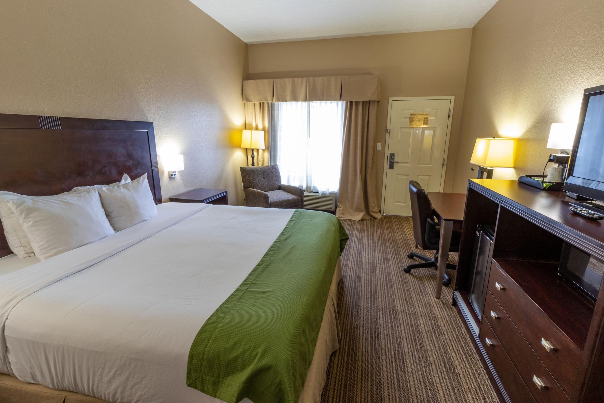 Baymont By Wyndham Motel 3*