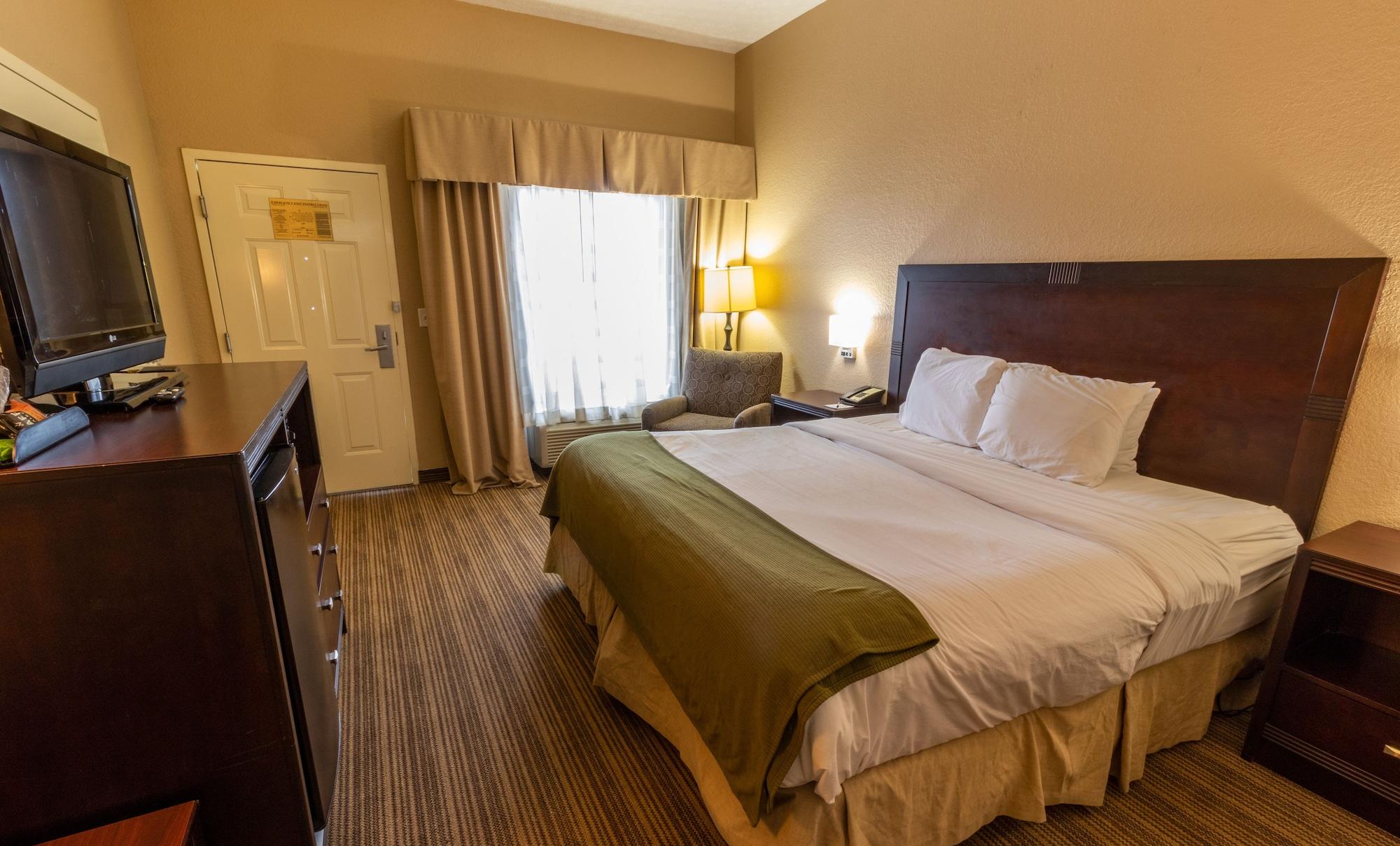 Baymont By Wyndham Motel