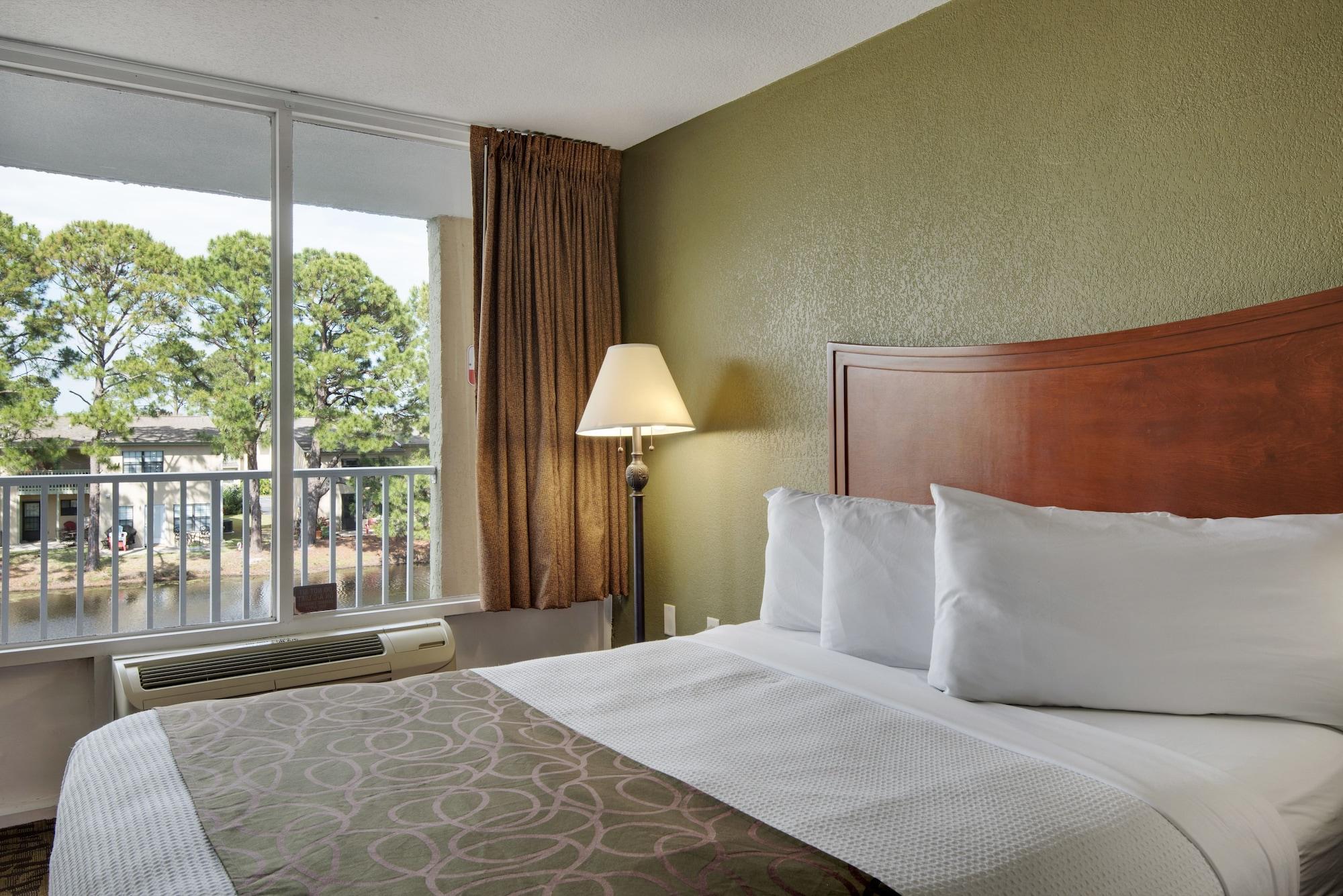 Baymont By Wyndham Panama Hotel Panama City Beach