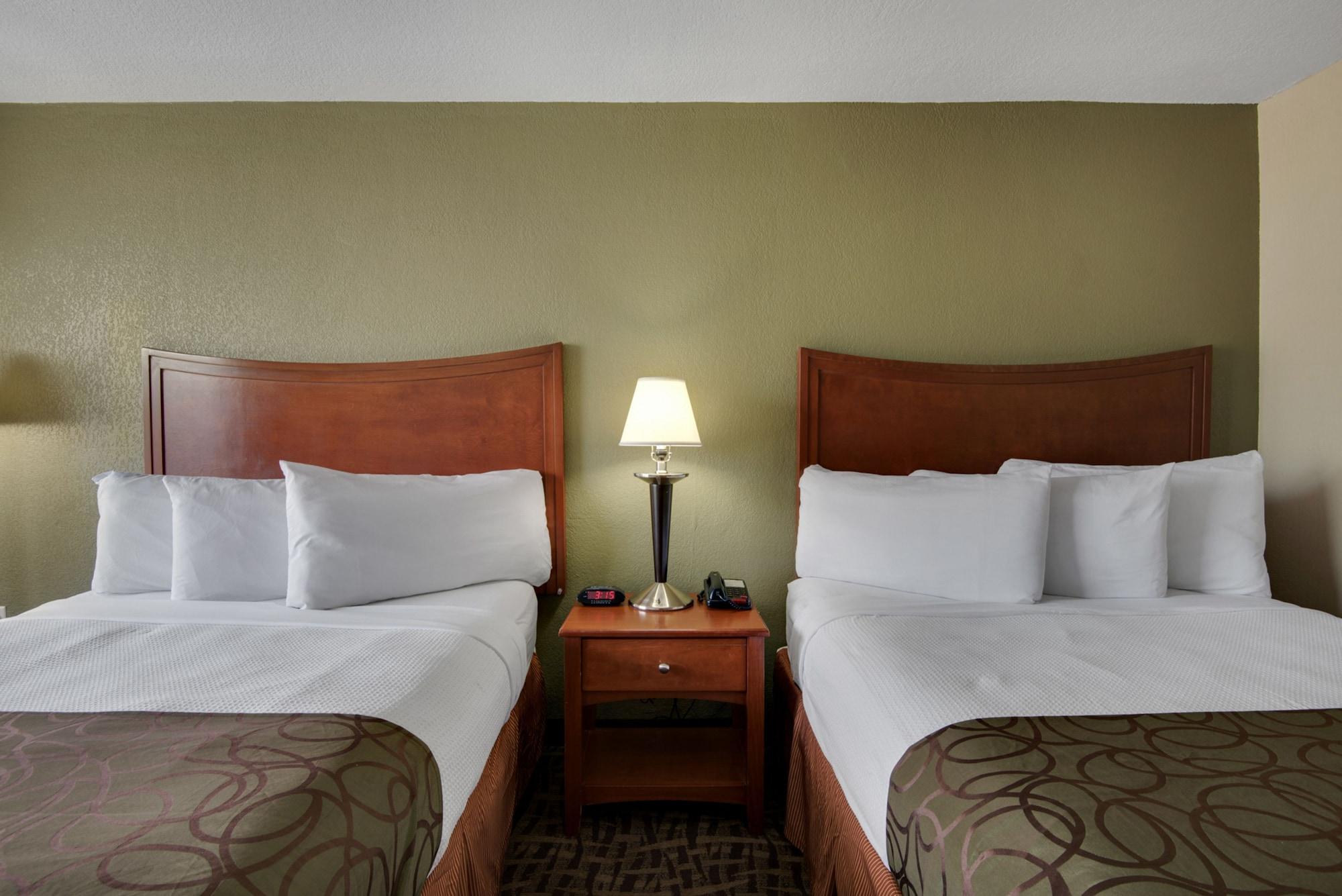 Baymont By Wyndham Panama 2*