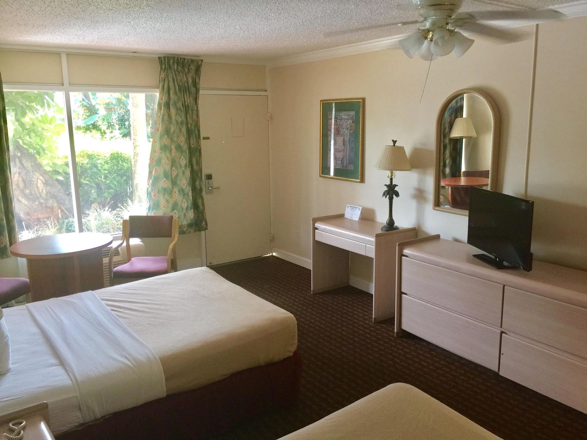 Grand Palms & Golf