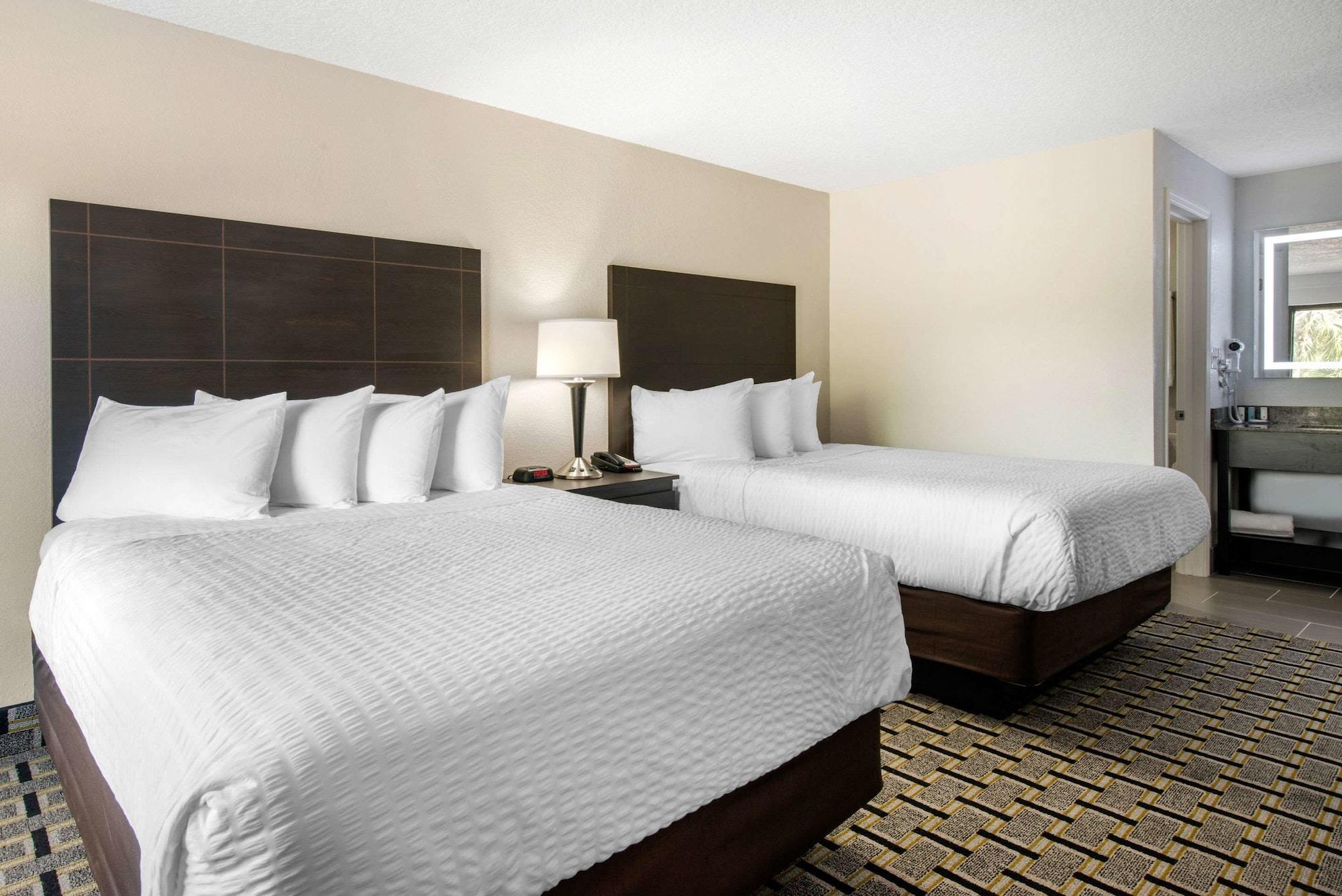 Clarion & Kissimmee-lake Buena Vista South 3*