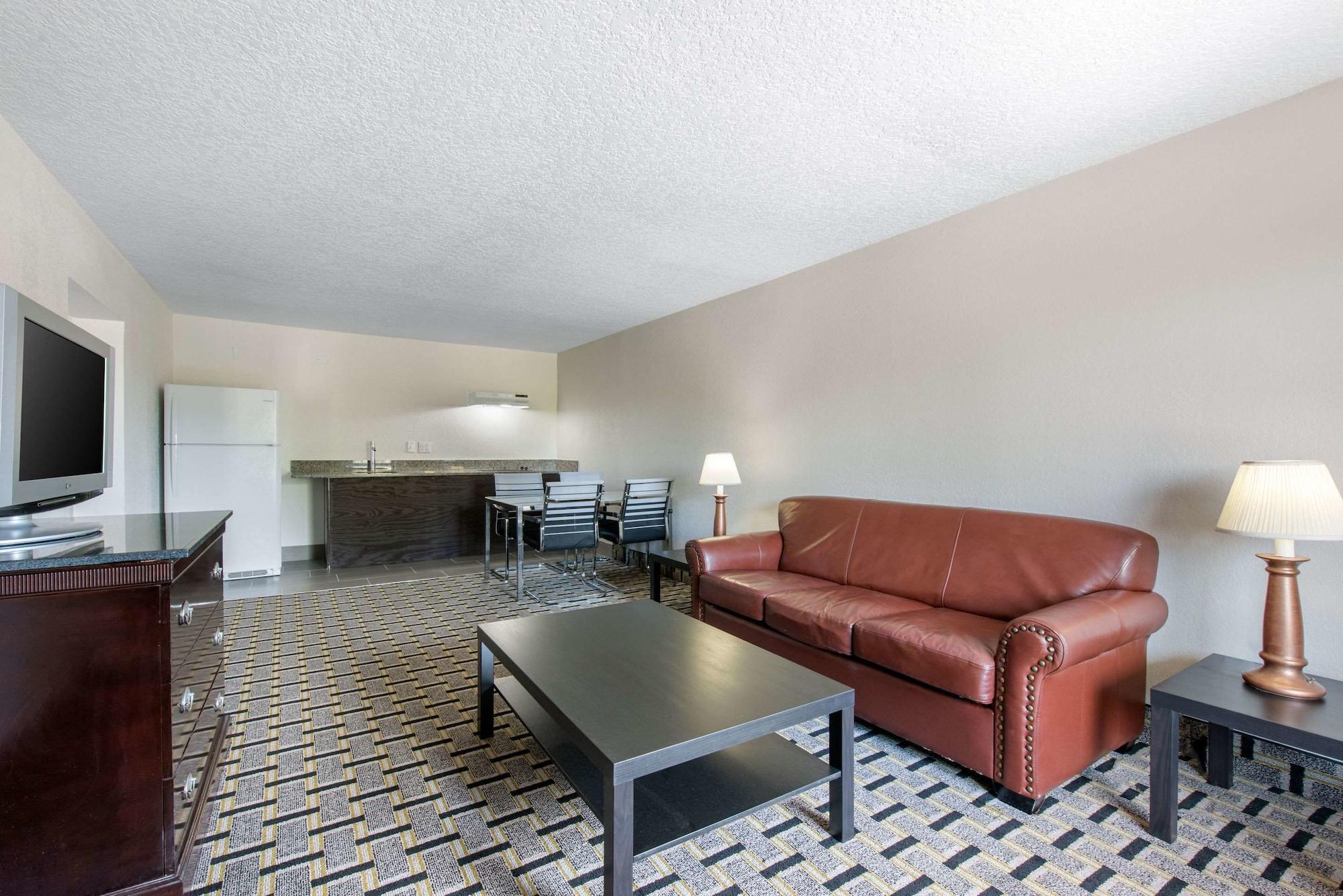 Clarion & Kissimmee-lake Buena Vista South Kissimmee