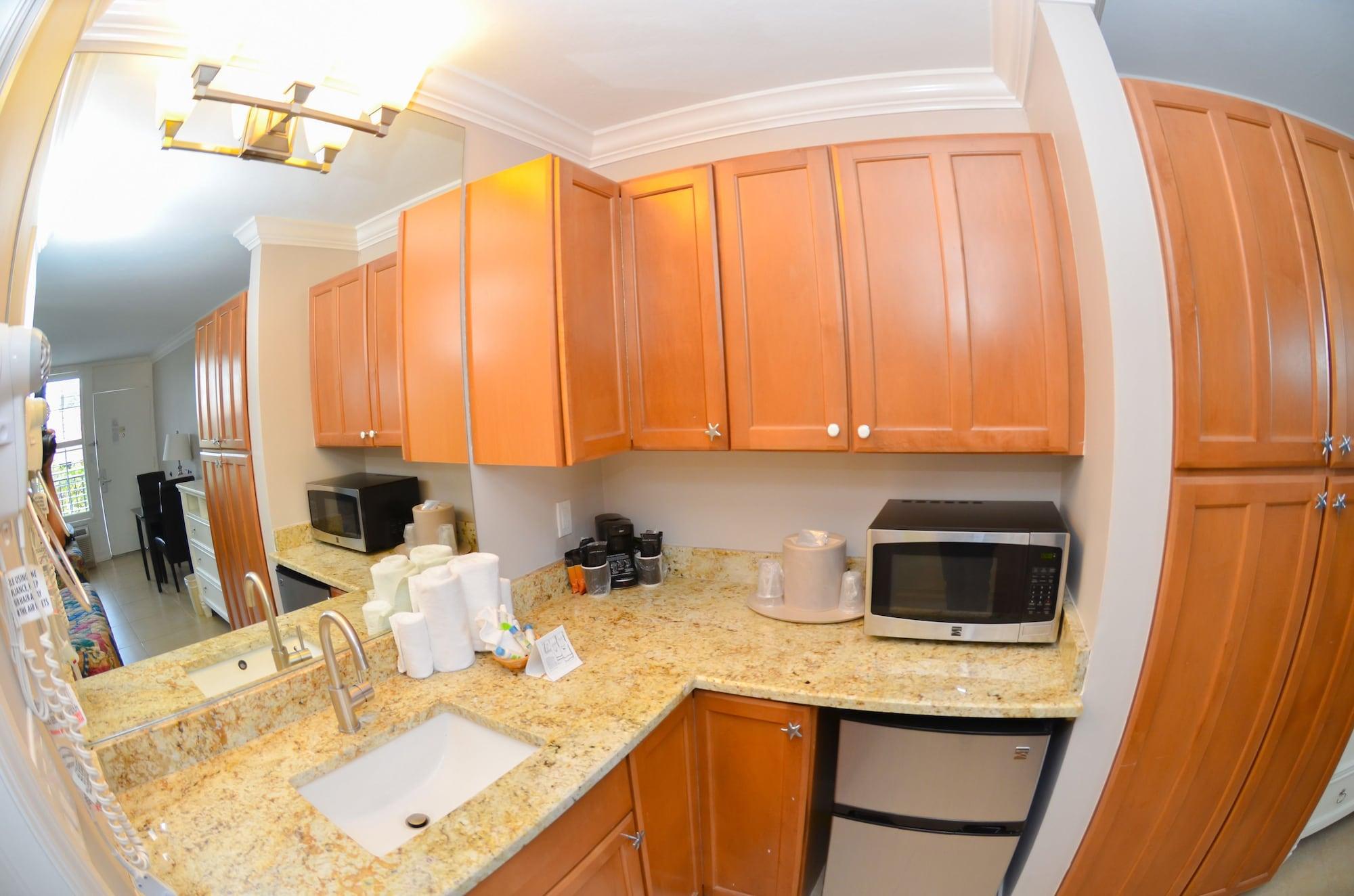 Gulfcoast Hotel 3*