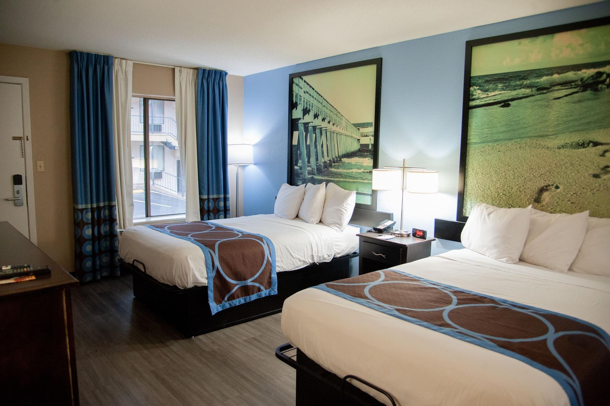 Opulent Oasis 2* Crestview