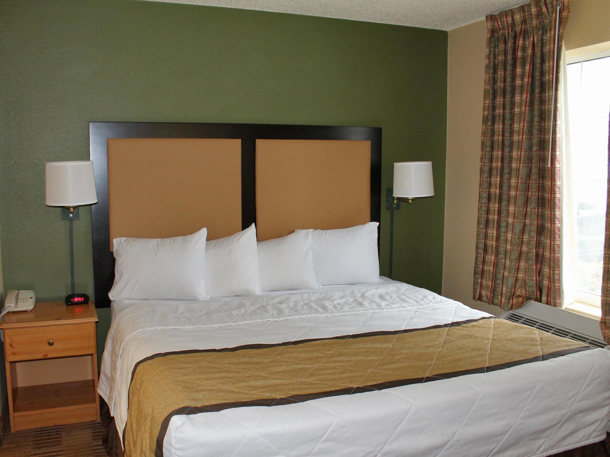 Extended America Select - Orlando - Southpark - Equity Row Hotel 2*