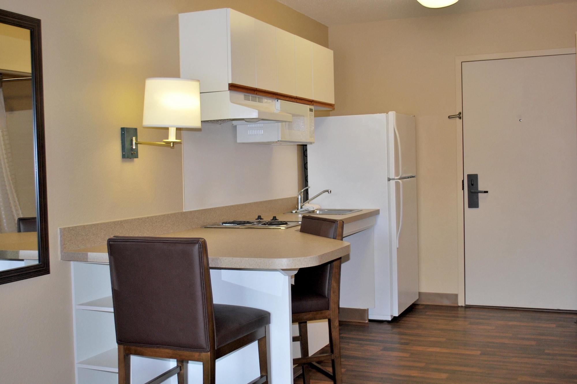 Extended America Select - Orlando - Southpark - Equity Row Hotel