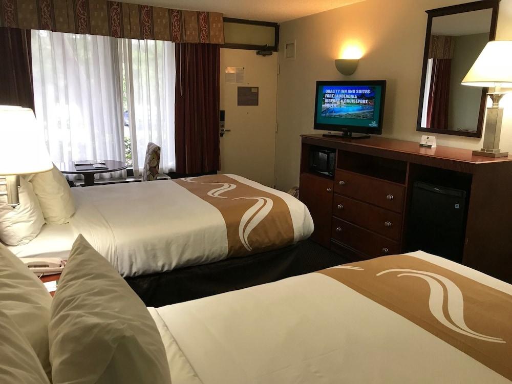 Hotel Hotolos 3*