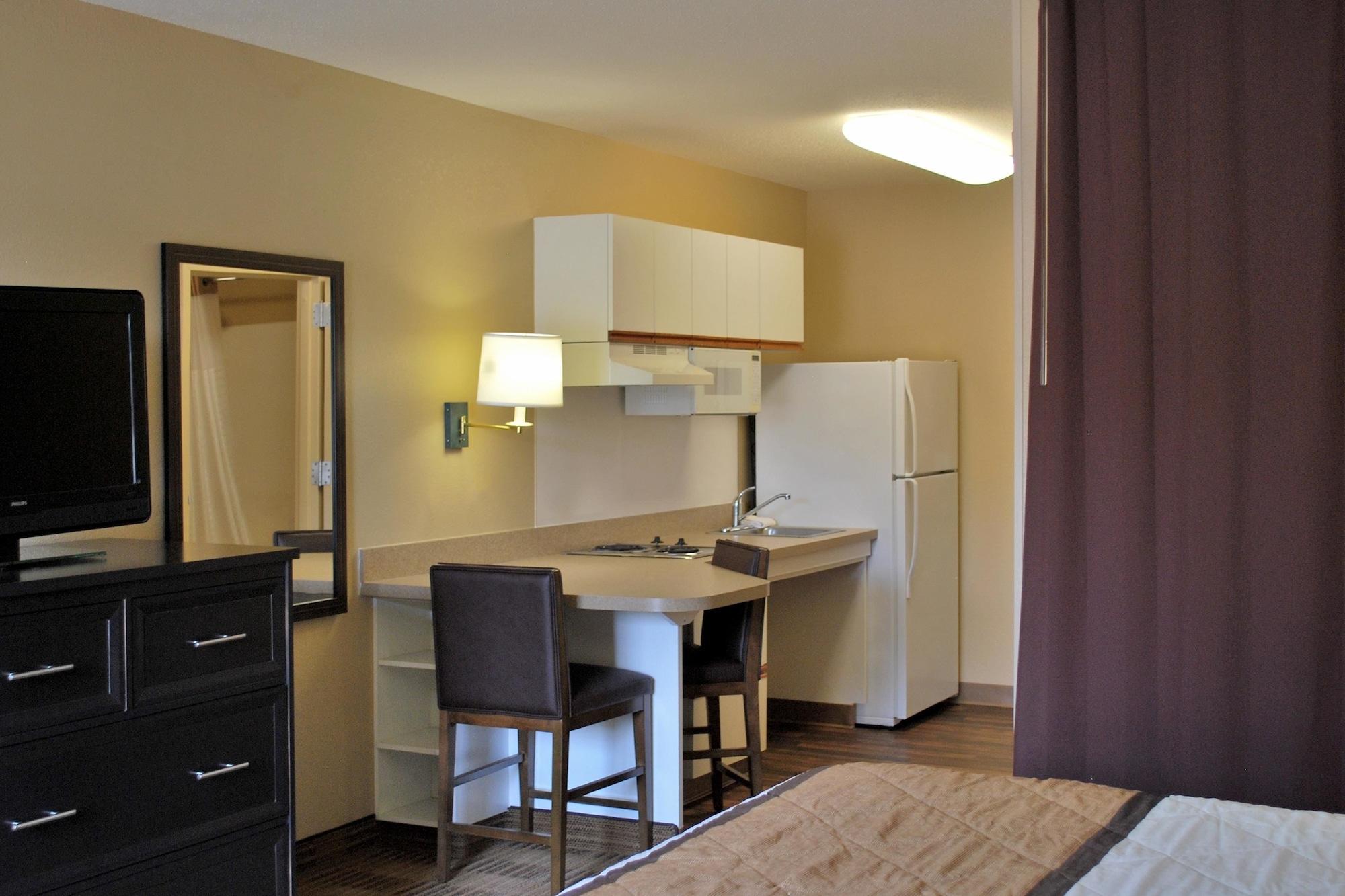 Extended America Select - Orlando - Southpark - Equity Row 2*