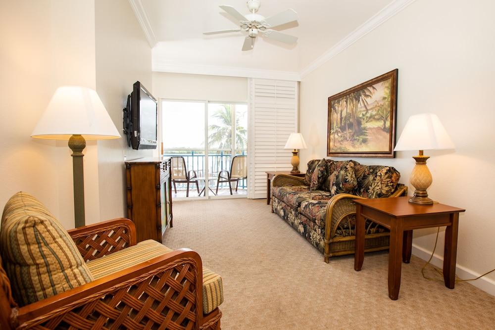 Resort Tween Waters Island &