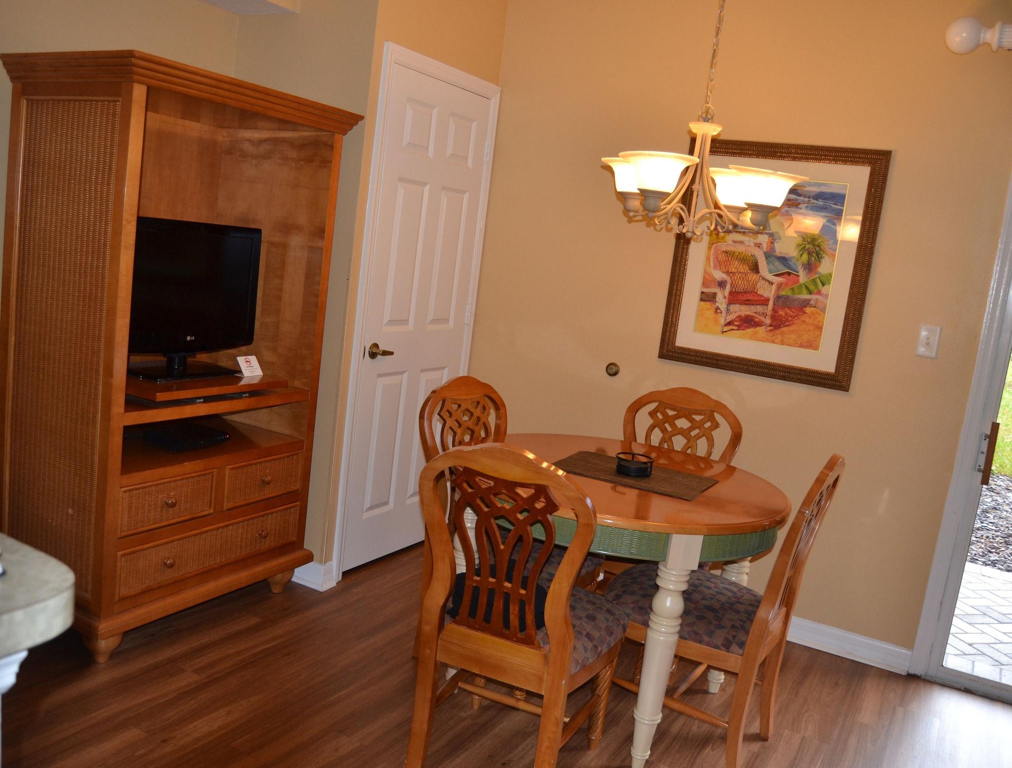 Resort Hilton Vacation Club Aqua Sol Orlando West Four Corners