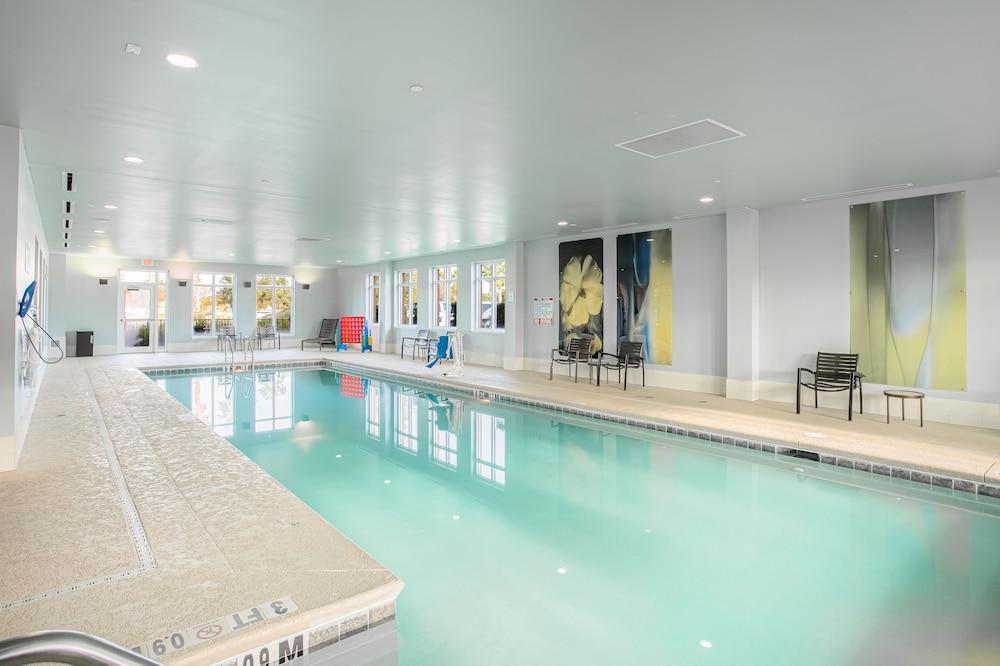 Hyatt Place Airport Hotel 3*