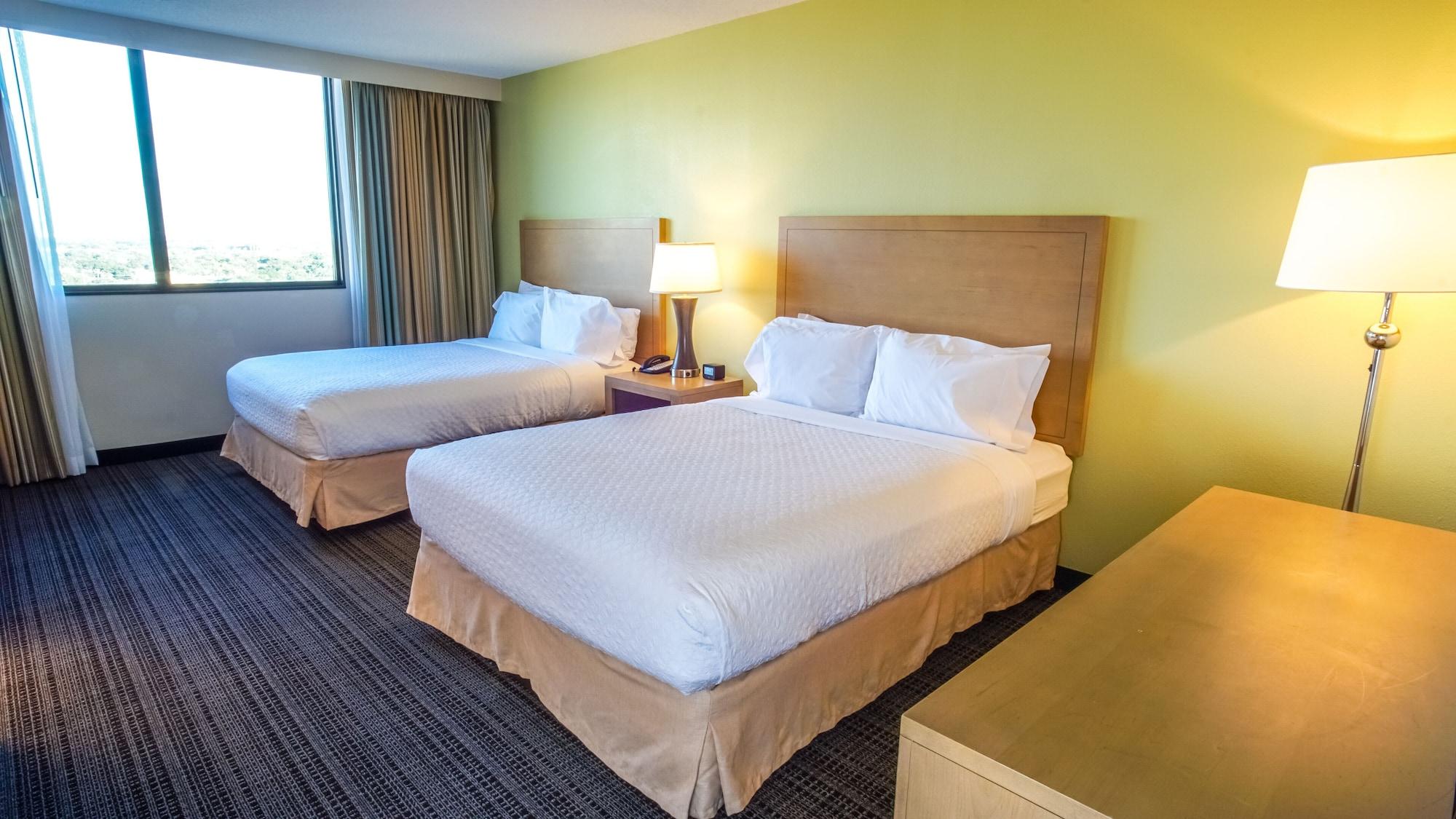 Embassy By Hilton Airport Westshore Hotel Tampa