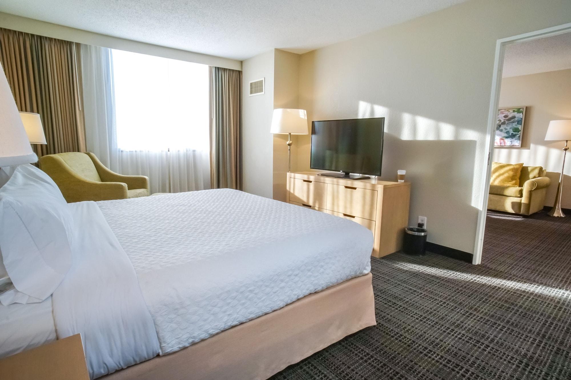 Hotel Embassy By Hilton Airport Westshore Tampa