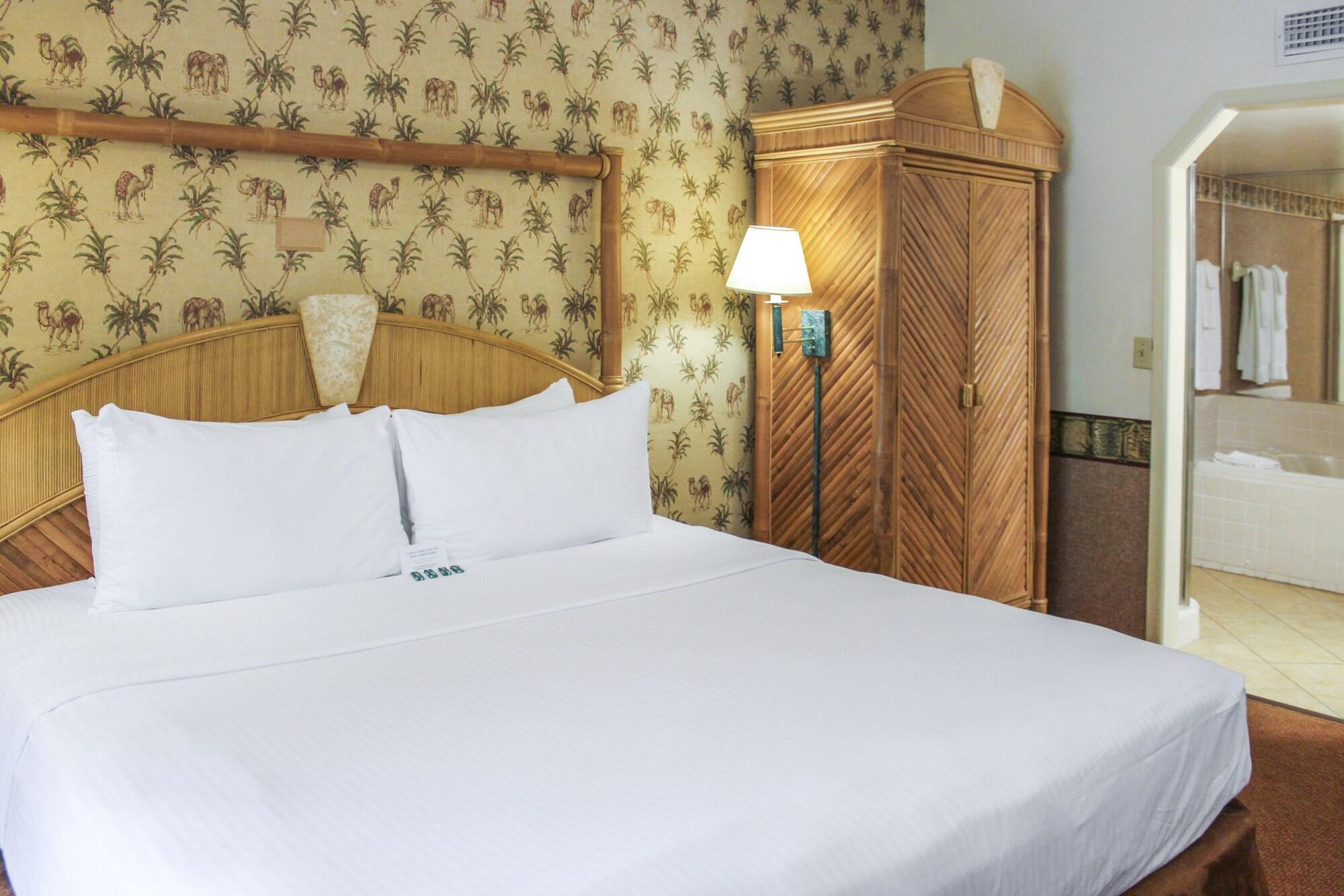 Resort Parkway International 3*