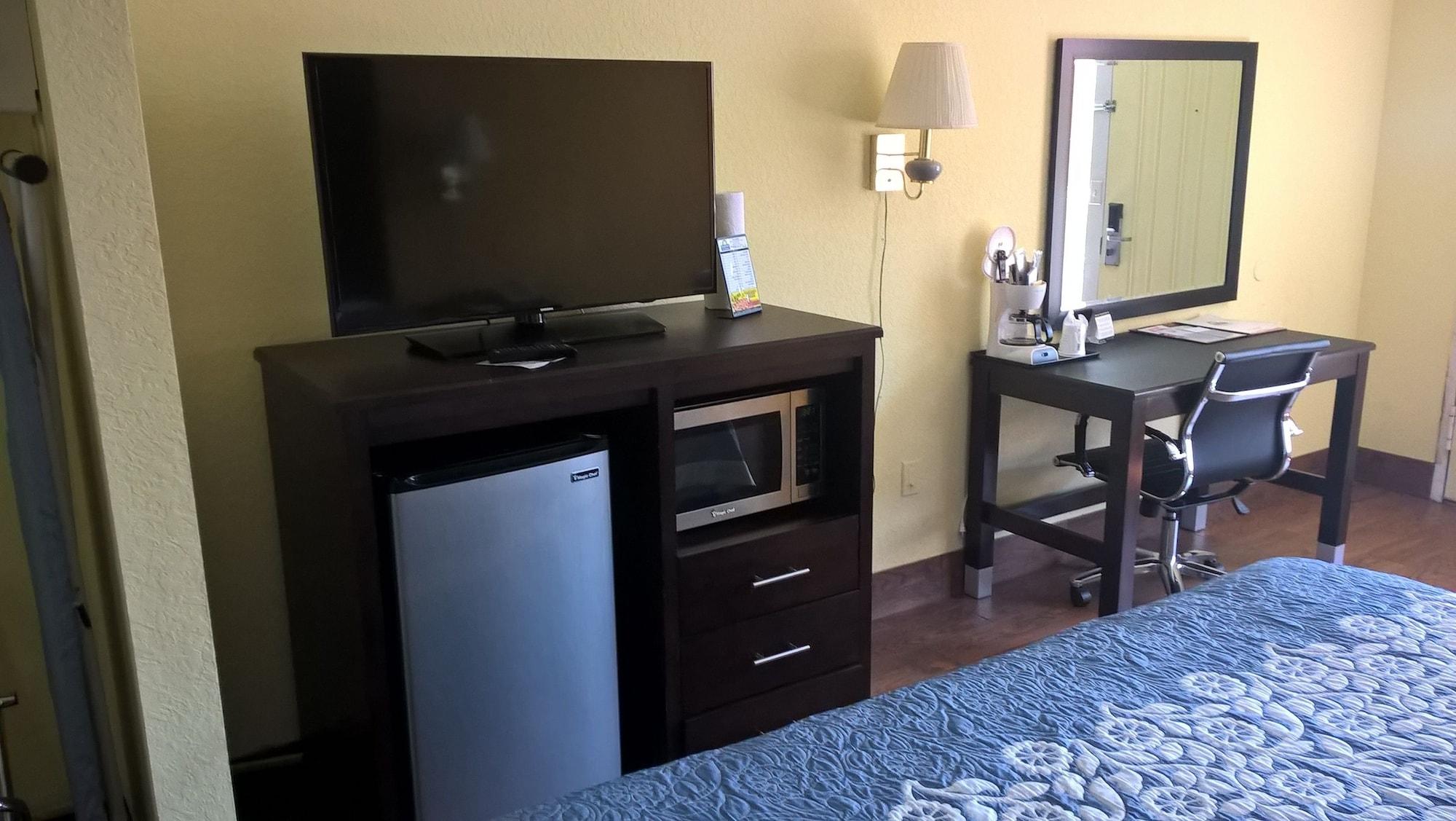 Hotel Days & By Wyndham *