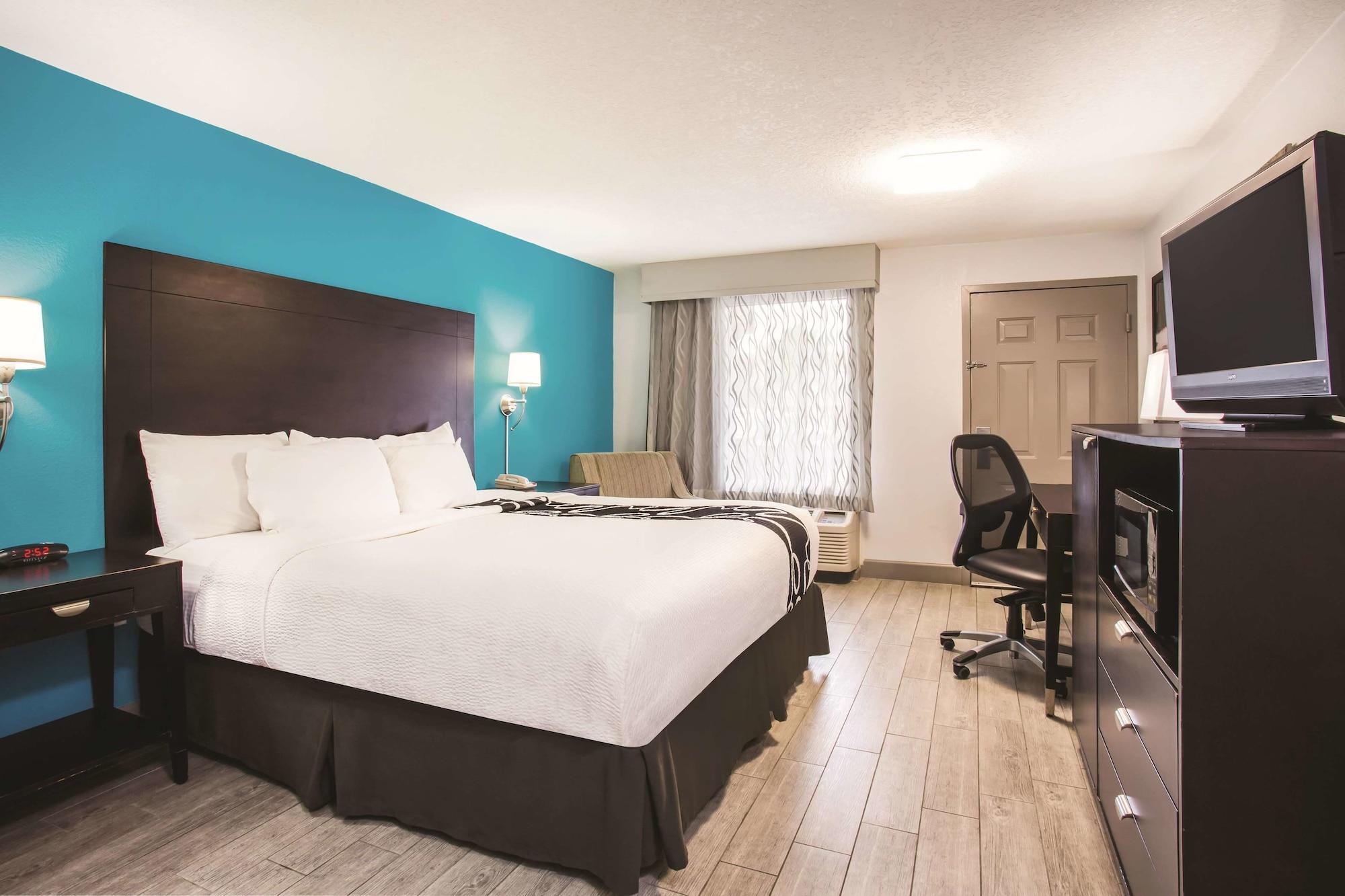 La Quinta By Wyndham Oceanfront Daytona Hotel