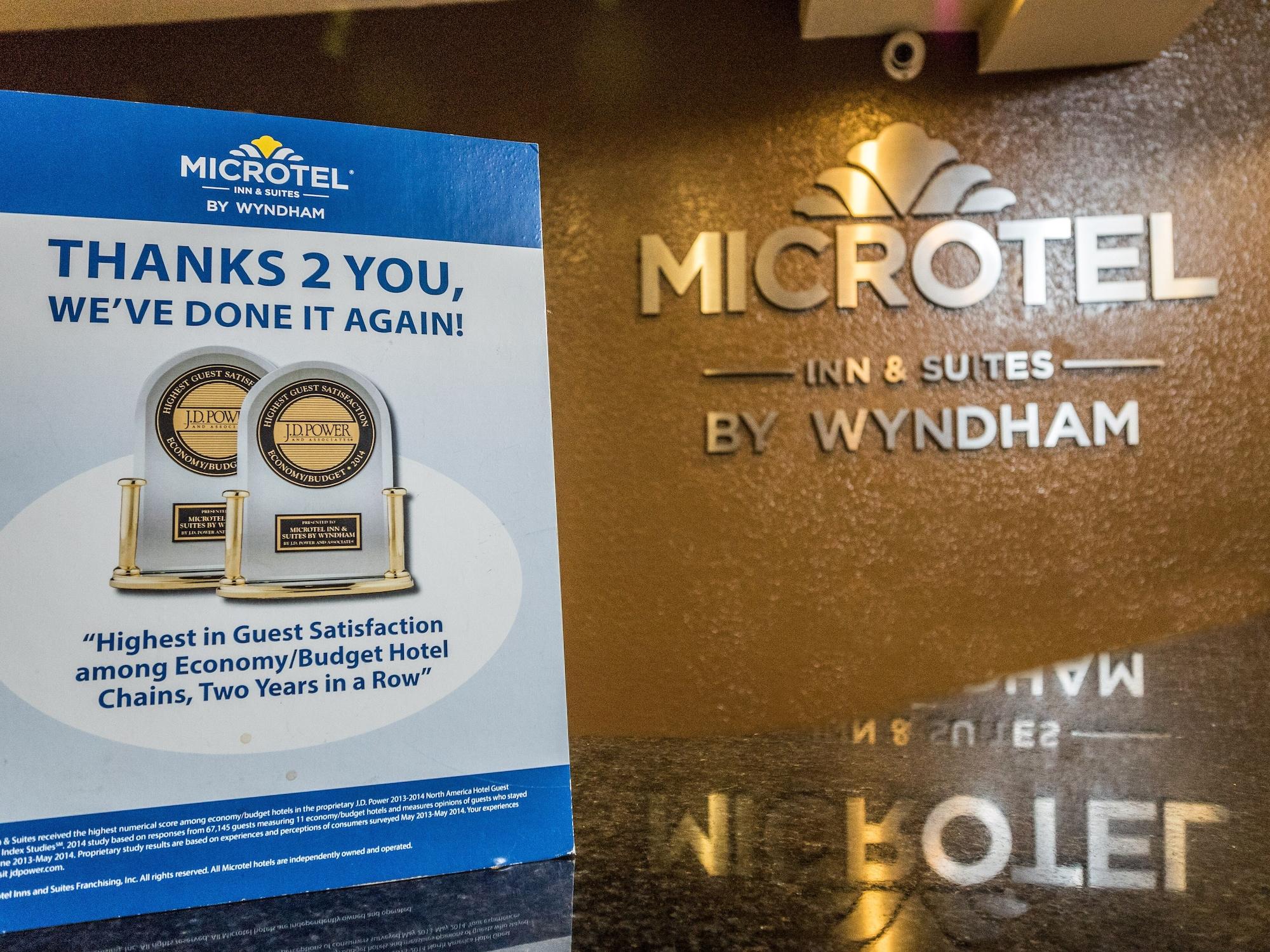 Hotel Microtel And 2*