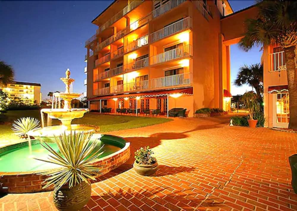 Hotel At Cocoa