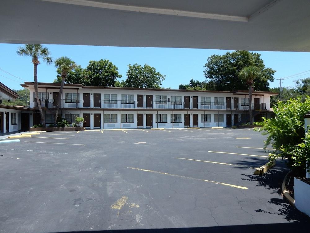 Sunset Historic District St. - Hotel