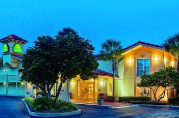 Motel Days By Wyndham Baymeadows 2*