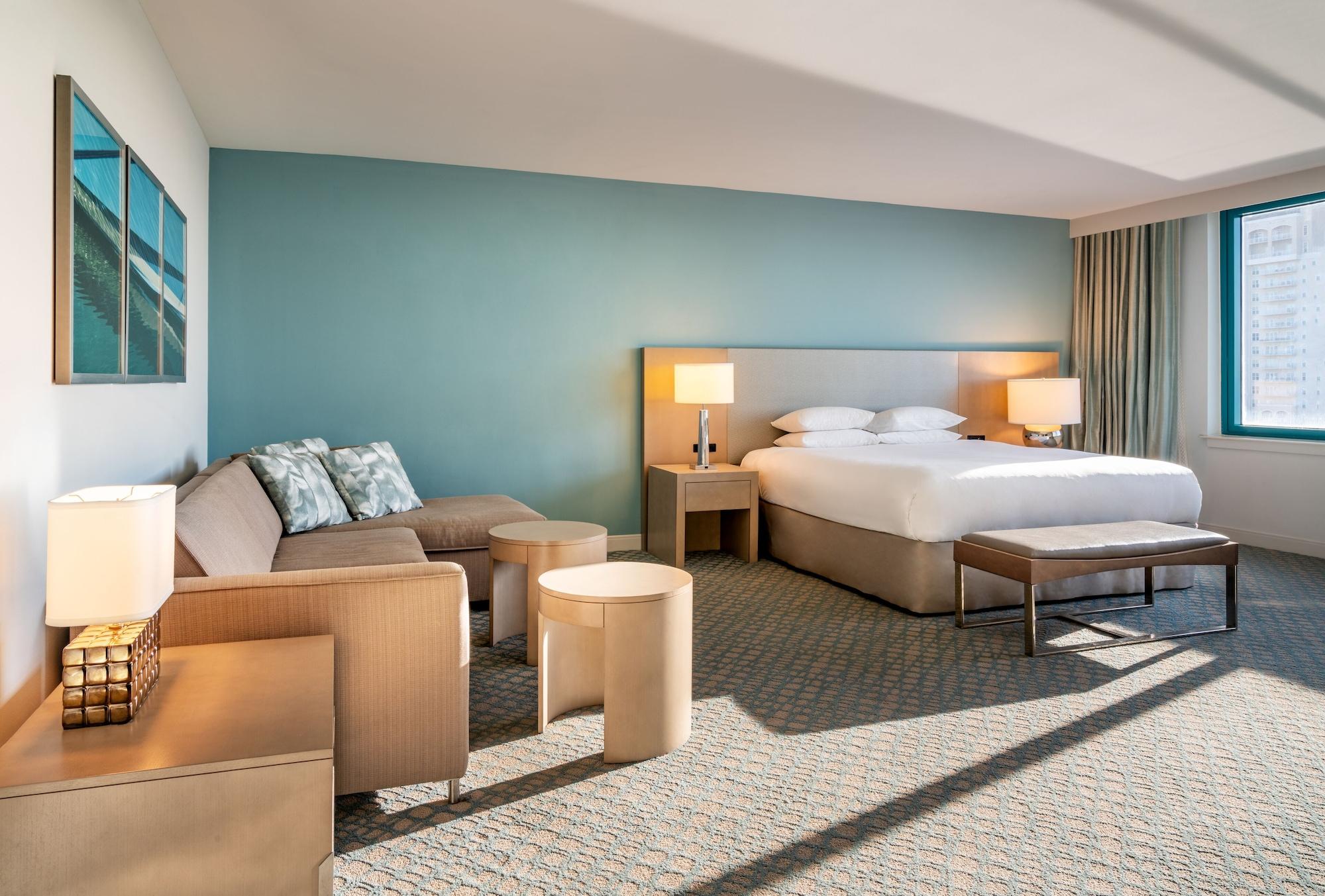 Hyatt Regency Riverfront